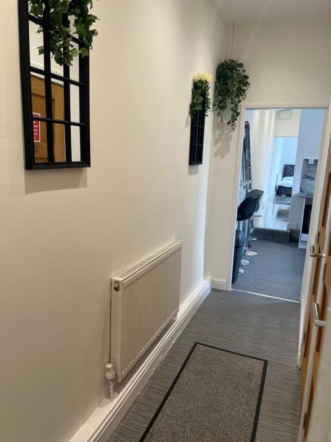 Zams Rooms Stoke-on-Trent المظهر الخارجي الصورة