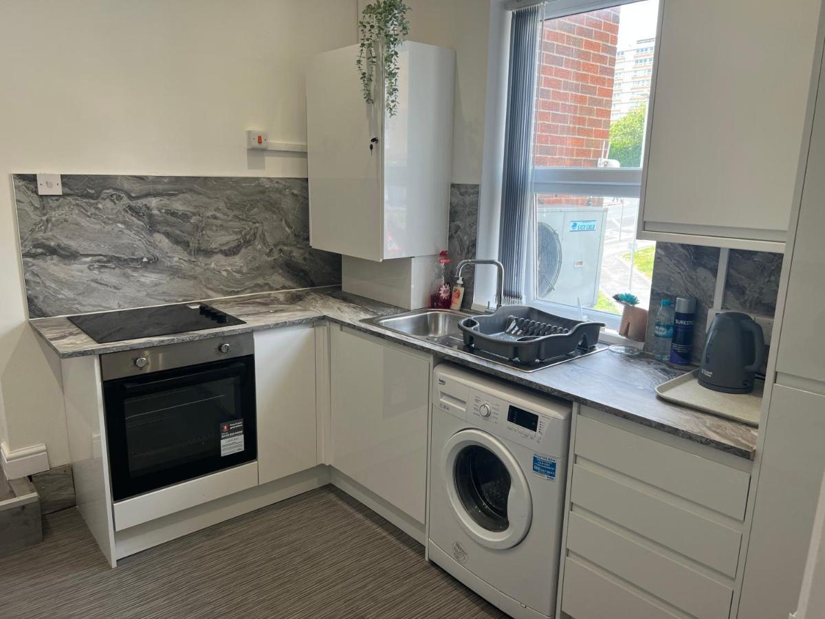 Zams Rooms Stoke-on-Trent المظهر الخارجي الصورة